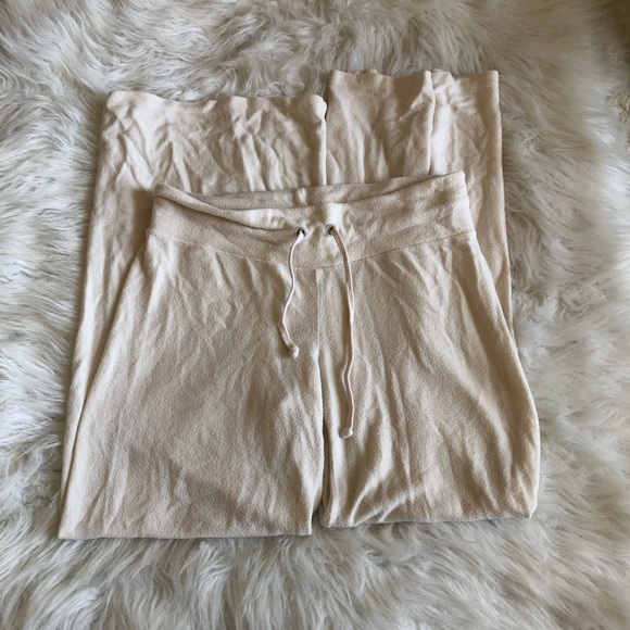 🎀 Women’s Wildfox Sweats 🎀 - Picture 2 of 5